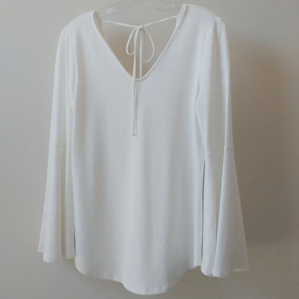 * NWT * LOFT Bell-Sleeve Top - Picture 1 of 6